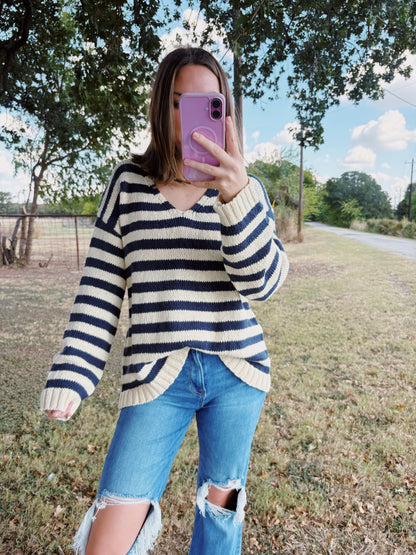 AUTUMN SKIES OVERSIZED TOP